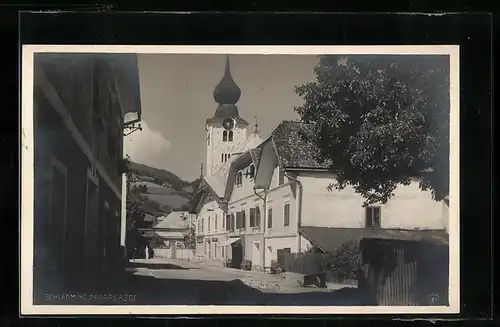 AK Schladming, Strasse Pfarrgsse mit Kirche