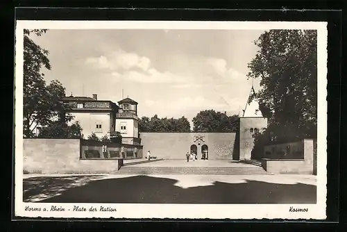 AK Worms a. Rhein, Platz der Nation