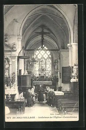 AK Wy, Intérieur de l`Église