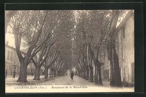 AK Courthézon, Boulevard de la République