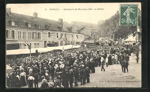 AK Pavilly, Concours de Musique 1906, Le Défilé