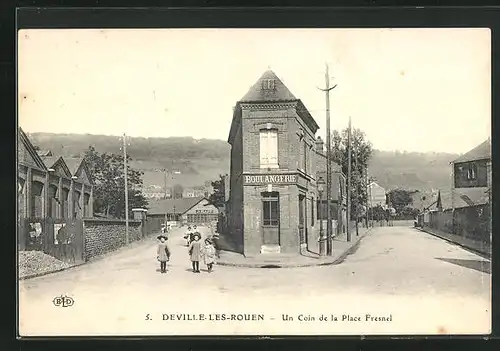 AK Deville-les-Rouen, Un Coin de la Place Fresnel