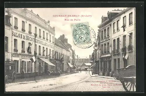 AK Gournay-en-Bray, Rue de Paris, Hotel du Lion d`Or