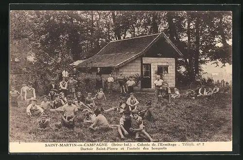 AK Saint-Martin-en-Campagne, Colonie de l`Ermitage, Dortoir Saint-Pierre et l`entrée des bosquets