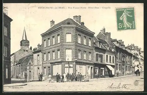 AK Neufchatel-en-Bray, Rue Fausse-Porte - Hôtel Dieu - Chapelle