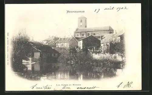 AK Neufchateau, les Bords du Mouzon