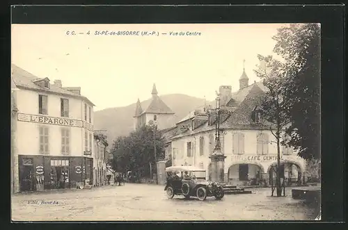 AK Saint-Pé-de-Bigorre, Vue du Centre