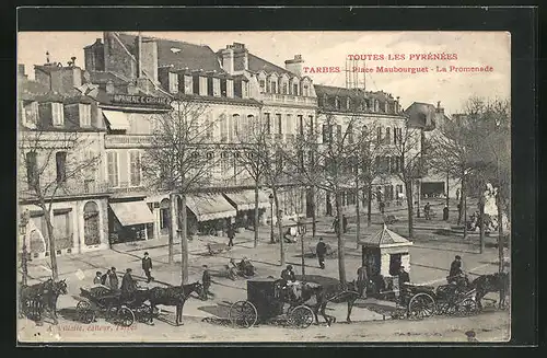 AK Tarbes, Place Maubourguet, La Promenade
