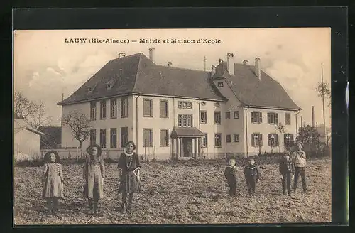 AK Lauw, Mairie et Maison d`Ecole