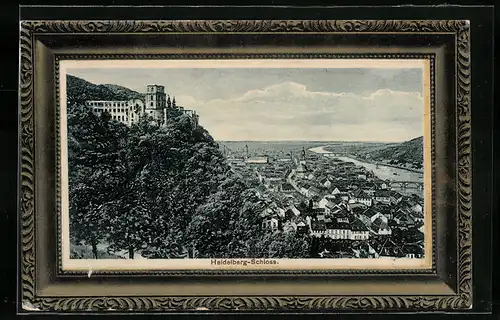 Passepartout-AK Heidelberg, Ortsansicht mit Schloss und Fluss aus der Vogelschau