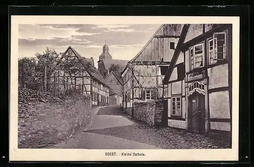 AK Soest, Kleine Osthofe, Strassenpartie mit Kirche