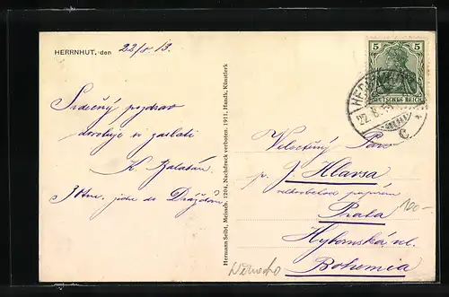 AK Herrnhut, Strassenpartie mit Kirche