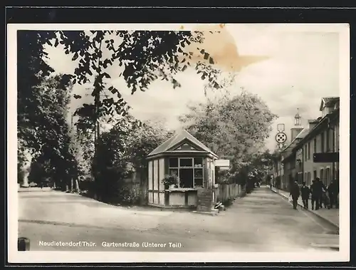 AK Neudietendorf in. Thür., Der untere Teil der Gartenstrasse