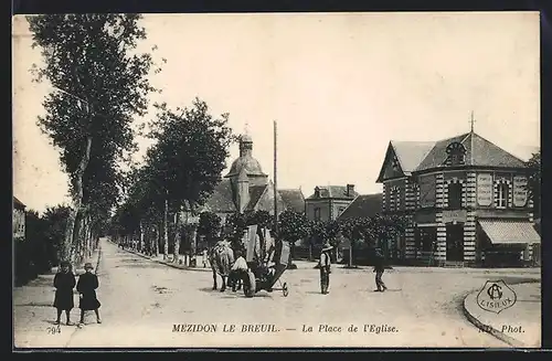 AK Mezidon-le-Breuil, la Place de l`Eglise