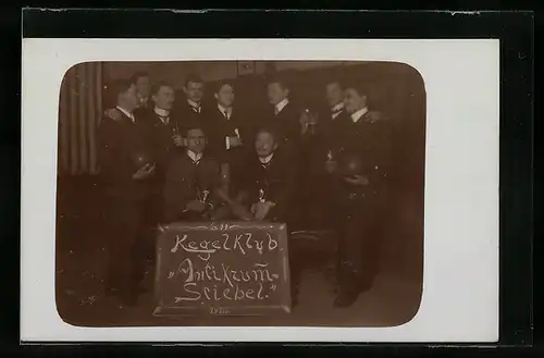 AK Die Mitglieder des Kegel Klubs Antik zum Stiebel