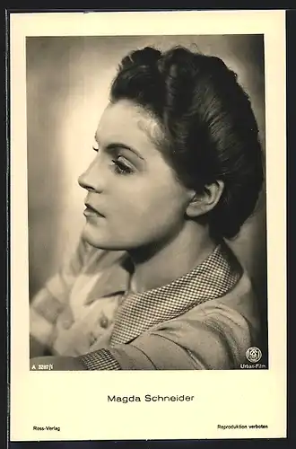 AK Schauspielerin Magda Schneider in Seitenansicht