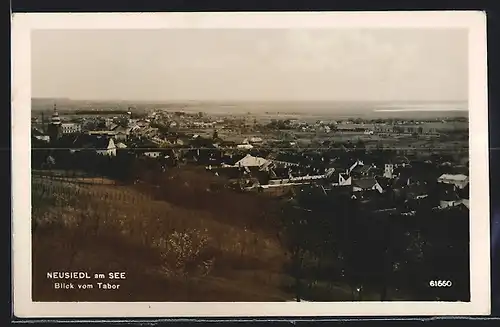 AK Neusiedl am See, Panoramablick vom Tabor aus