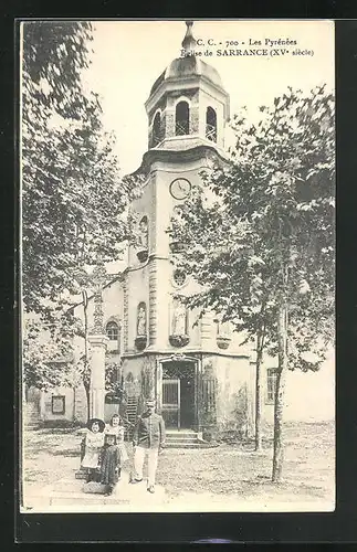 AK Sarrance, L`Église, vor der Kirche