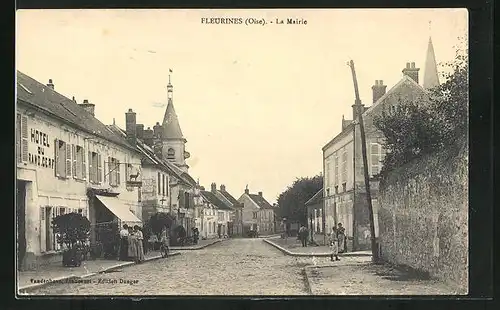 AK Fleurines, La Mairie, Strassenpartie