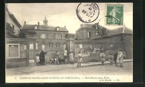 AK Senefontaine-Saint-Martin-le-Noed, Ensemble des deux Écoles et la Mairie