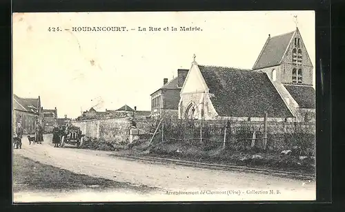 AK Houdancourt, La Rue et la Mairie, Strassenpartie