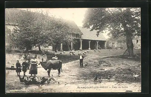 AK Blaincourt-les-Précy, Cour de ferme