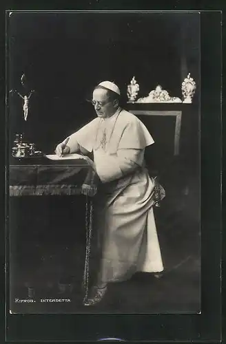 AK Papst Pius XI. in seinem Arbeitszimmer