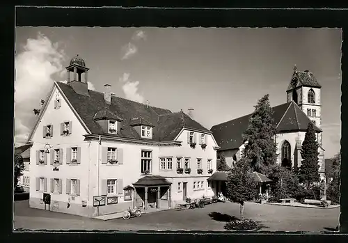 AK Kirchzarten, Kirche mit Rathaus