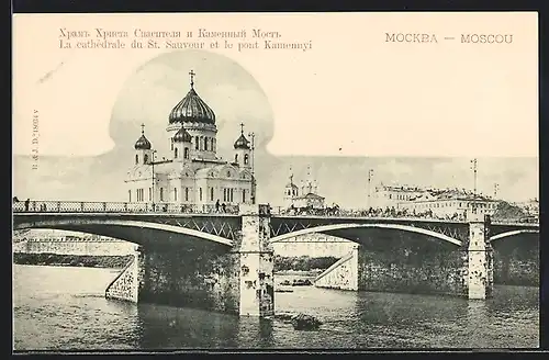 AK Moscou, La cathedrale du St. Sauveur et le pont Kamennyi