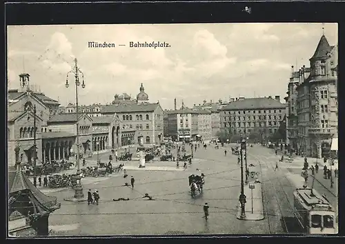 AK München, Bahnhofplatz und Strassenbahn