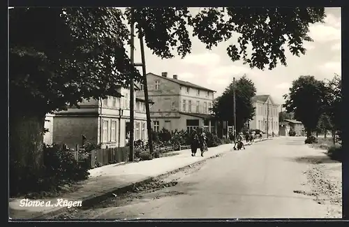 AK Glowe a. Rügen, Strassenpartie