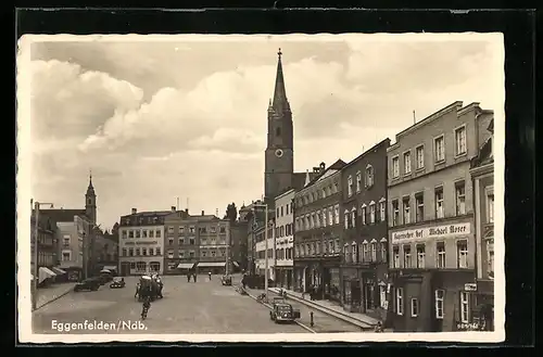 AK Eggenfelden, Platzpartie mit Bayerischer Hof von Michael Moser