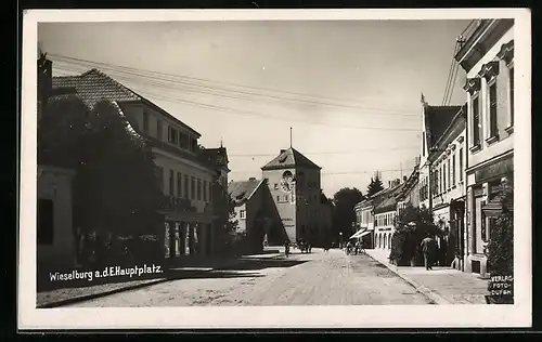 AK Wieselburg a. d. E., Hauptplatz mit Geschäft und Rathaus