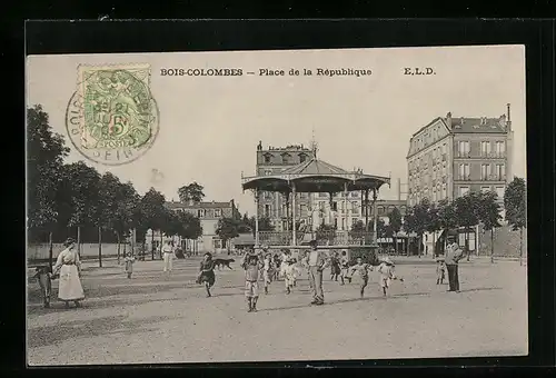 AK Bois-Colombes, Place de la Rèpublique