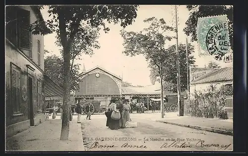AK La Garenne-Bezons, Le Marché et la Rue Voltaire
