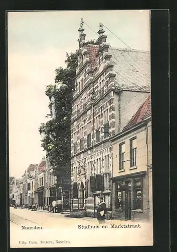 AK Naarden, Stadhuis en Marktstraat