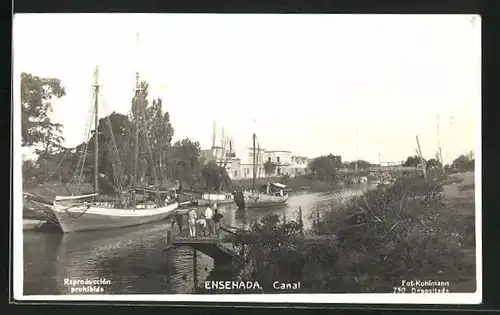 AK Ensenada, Partie am Kanal