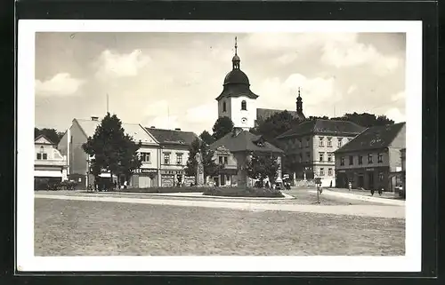 AK Dobrovice, Námesti, Marktplatz mit Kirche