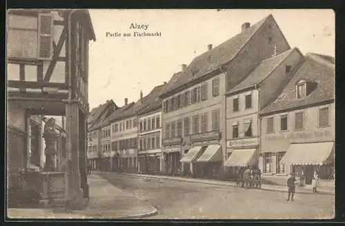 AK Alzey, Strasse am Fischmarkt mit Geschäften und Konditorei