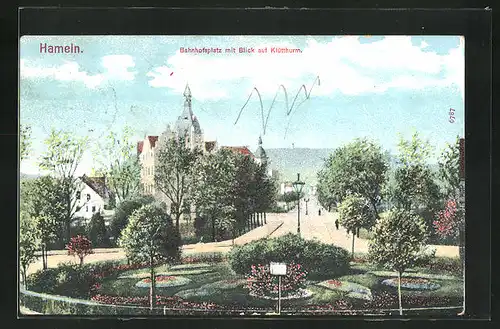 AK Hameln, Bahnhofsplatz mit Blick auf Klütthurm