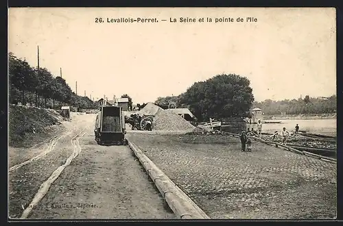AK Levallois-Perret, La Seine et la pointe de l`Ile