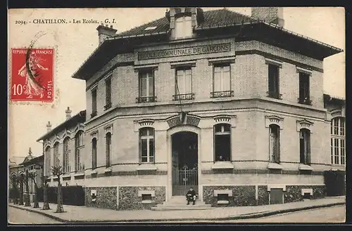 AK Chatillon, Les Ecoles