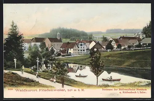 Künstler-AK Friedenweiler / Schwarzwald, Ortspartie am Flussufer