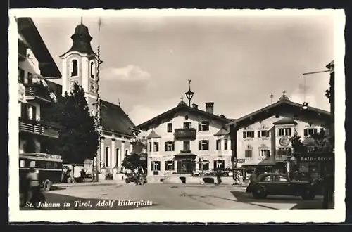 AK St. Johann, Strassenpartie mit Hotel-Bären und Kirche