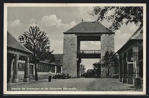 AK Schweigen /Weinstrasse, Das Weintor