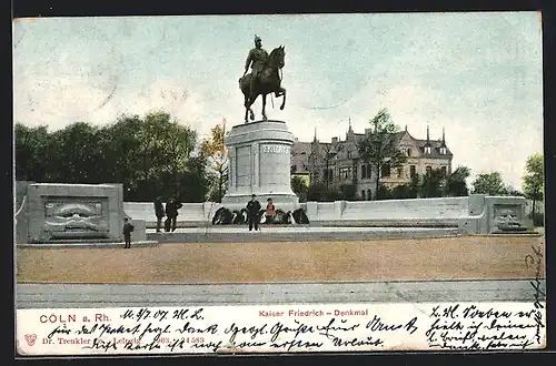 AK Cöln a. Rh., Kaiser Friedrich-Denkmal mit Besuchern