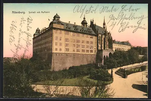 AK Altenburg / S.-A., Schloss mit Auffahrt