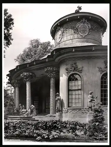 Fotografie unbekannter Fotograf, Ansicht Potsdam, das Chinesisches Teehaus im Schlosspark Sanssouci