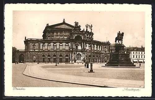 AK Dresden, An der Staatsoper