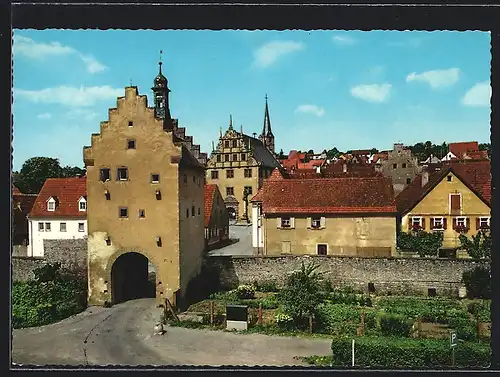 AK Sulzfeld, Maintorturm mit Stadtmauer und Rathaus